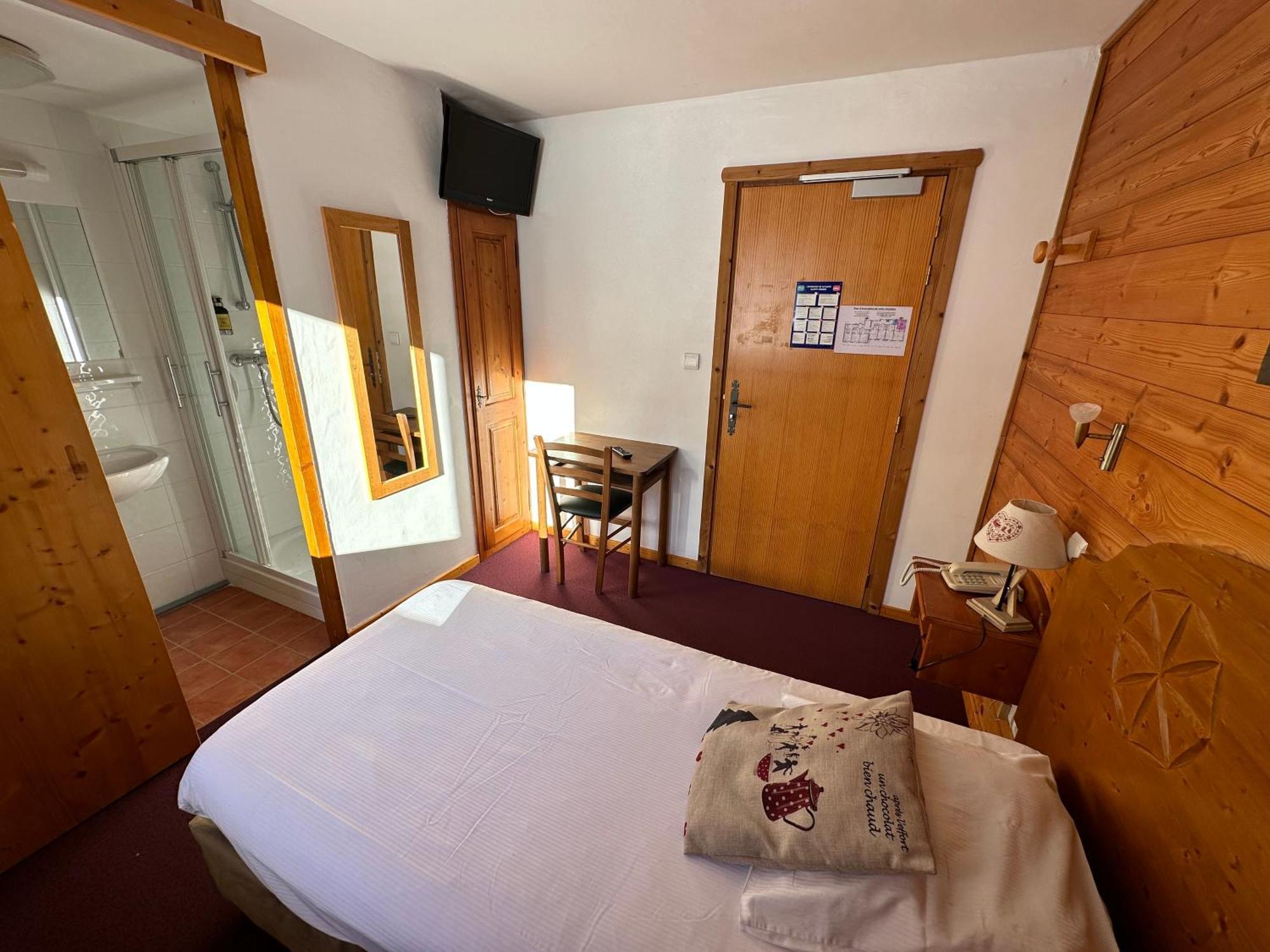 Epicéa Lodge Hotel Restaurant Bar Pralognan-la-Vanoise Esterno foto